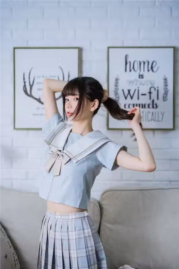 /www/photos18.com/web/images/node/6/61560.avif