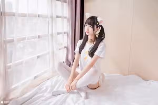 /www/photos18.com/web/images/node/64/649106.avif