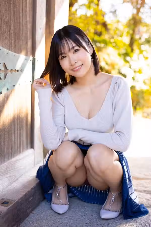 /www/photos18.com/web/images/node/64/649824.avif