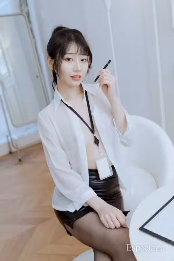 /www/photos18.com/web/images/node/65/654408.avif