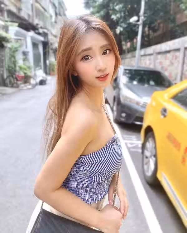 /www/photos18.com/web/images/node/66/664029.avif