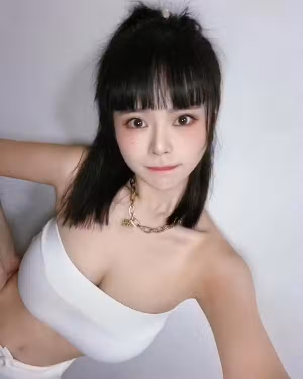 /www/photos18.com/web/images/node/66/664868.avif