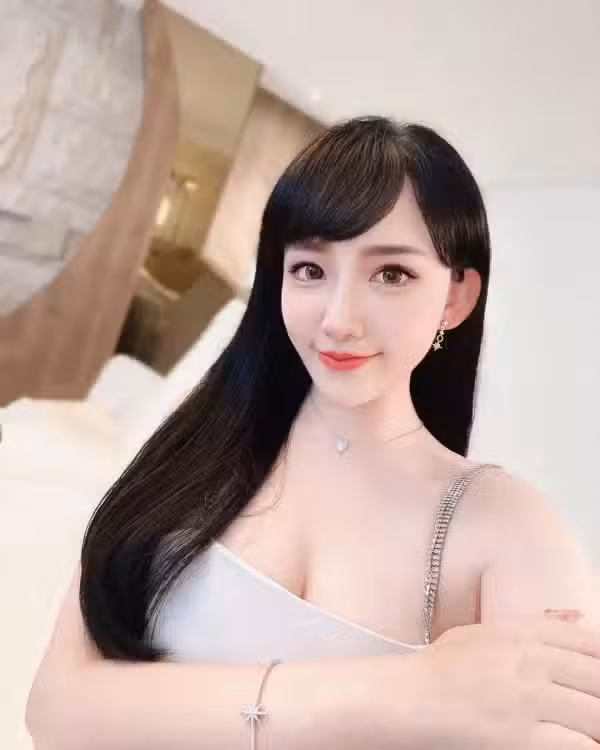 /www/photos18.com/web/images/node/67/674279.avif