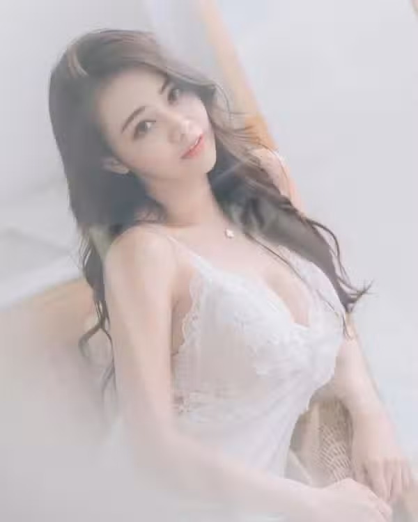 /www/photos18.com/web/images/node/67/675487.avif