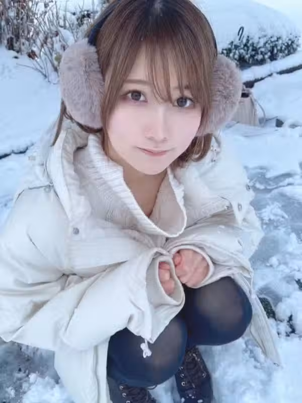 /www/photos18.com/web/images/node/68/684376.avif