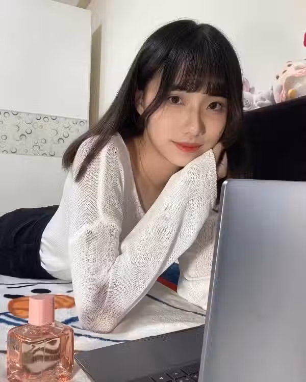 /www/photos18.com/web/images/node/69/693263.avif