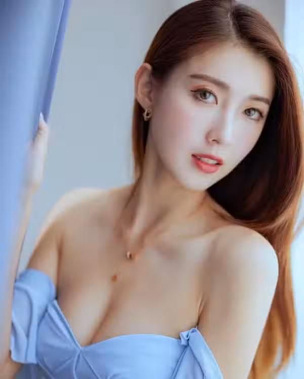 /www/photos18.com/web/images/node/69/698984.avif