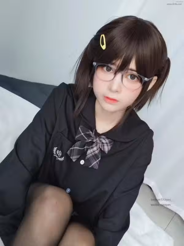 /www/photos18.com/web/images/node/7/74979.avif