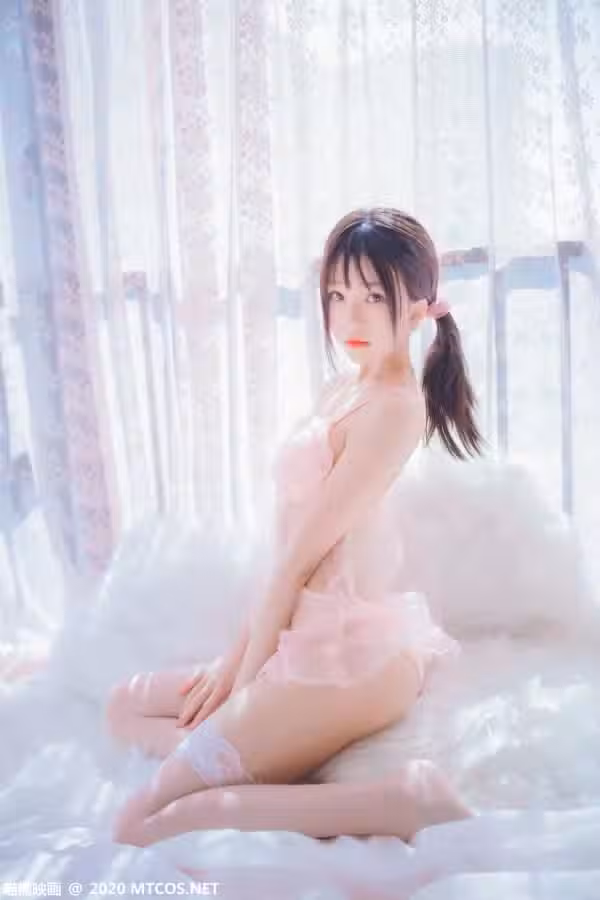 /www/photos18.com/web/images/node/7/76992.avif
