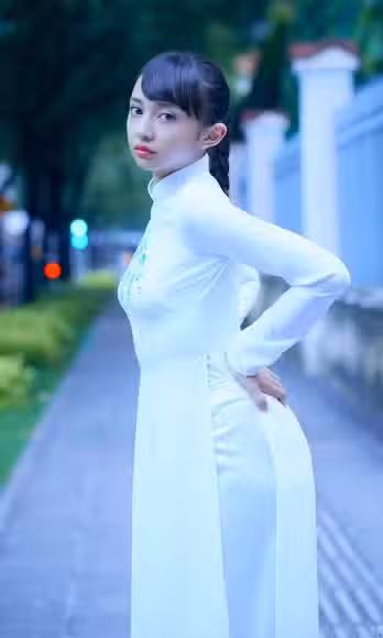 /www/photos18.com/web/images/node/7/78140.avif