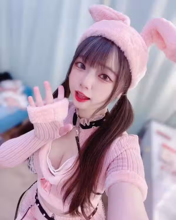 /www/photos18.com/web/images/node/70/704948.avif