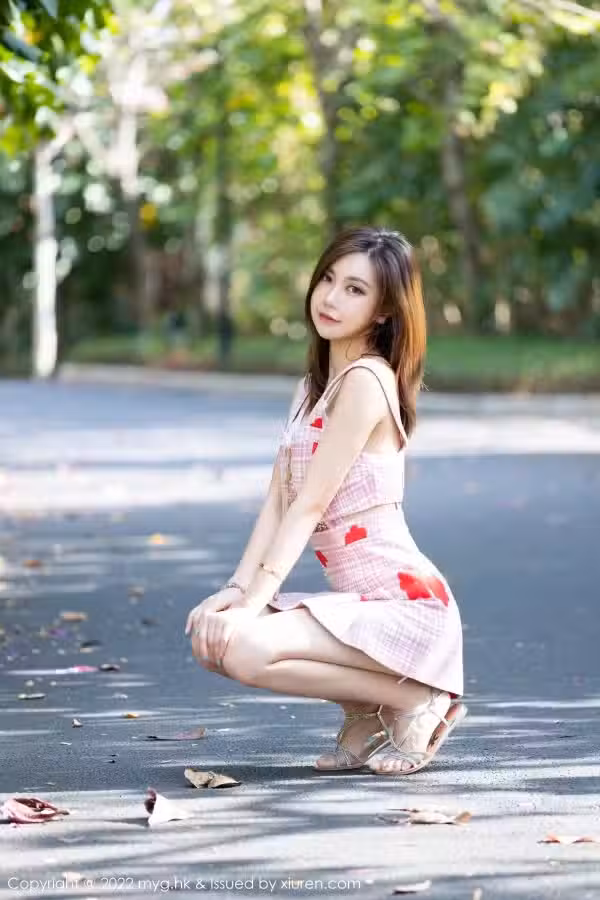 /www/photos18.com/web/images/node/73/734217.avif