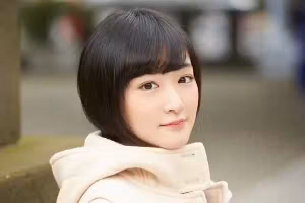 /www/photos18.com/web/images/node/73/738568.avif