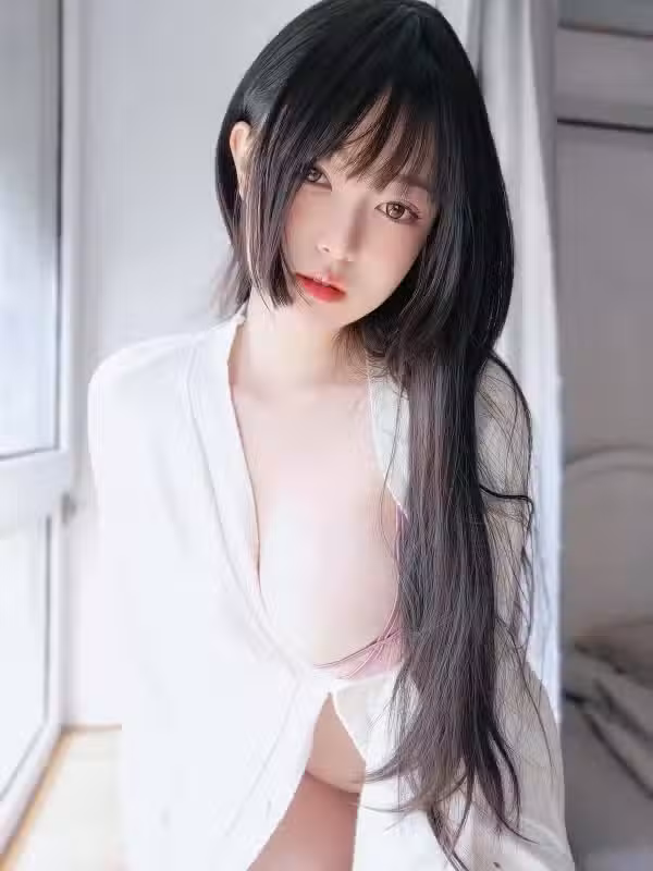 /www/photos18.com/web/images/node/73/738858.avif