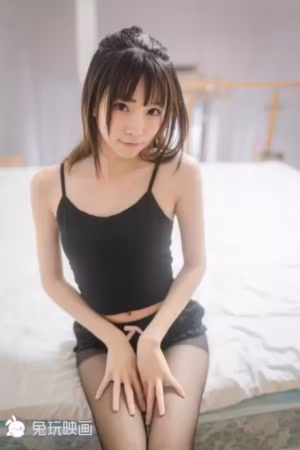 /www/photos18.com/web/images/node/74/741689.avif