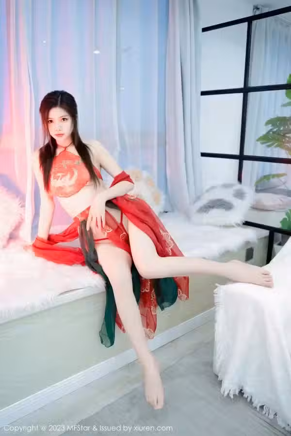 /www/photos18.com/web/images/node/74/742652.avif