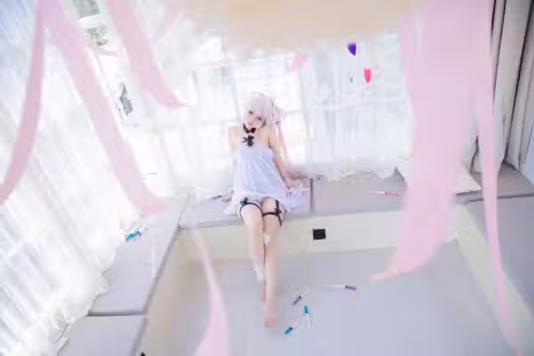 /www/photos18.com/web/images/node/74/744735.avif