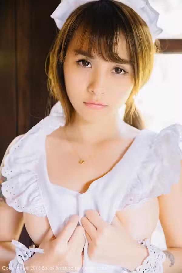 /www/photos18.com/web/images/node/74/745947.avif