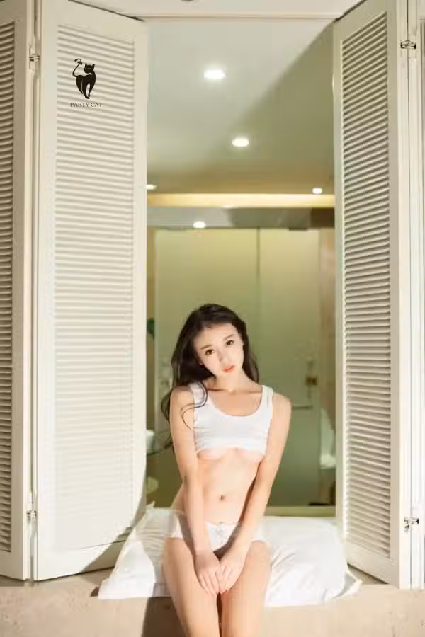 /www/photos18.com/web/images/node/74/747282.avif