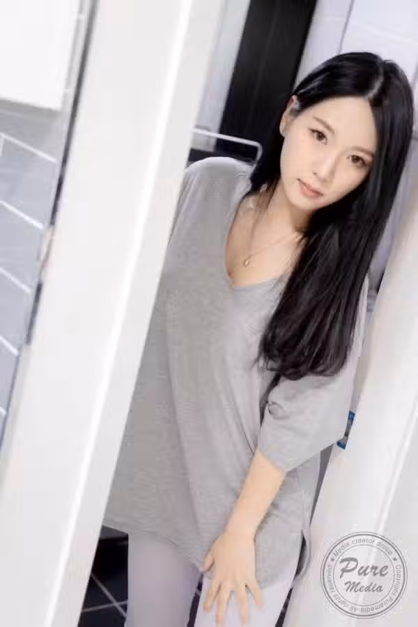 /www/photos18.com/web/images/node/76/763635.avif