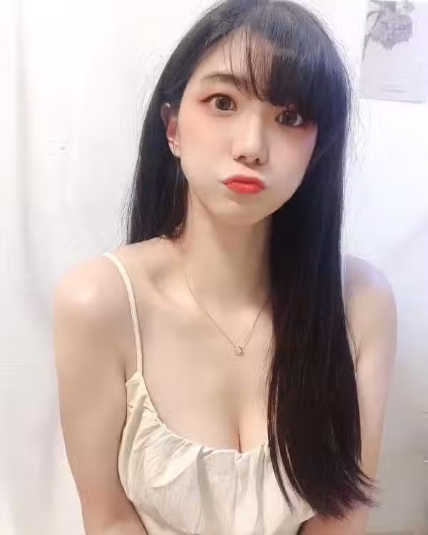 /www/photos18.com/web/images/node/76/766872.avif