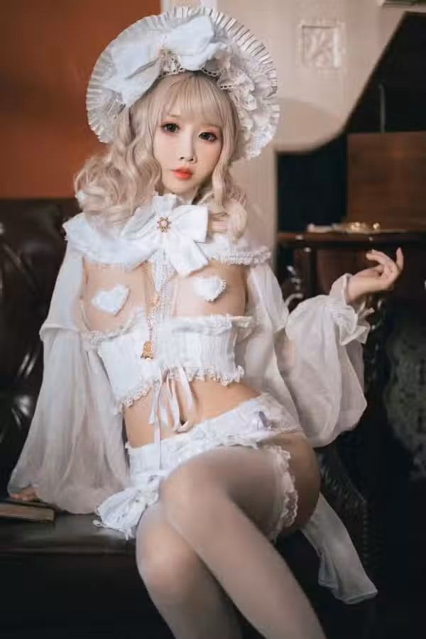 /www/photos18.com/web/images/node/76/769020.avif