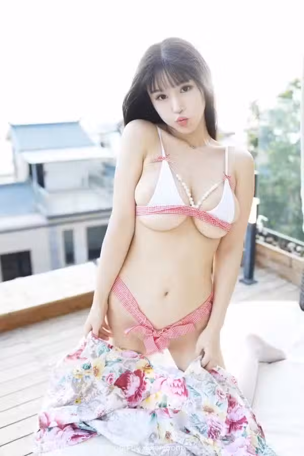 /www/photos18.com/web/images/node/77/772972.avif