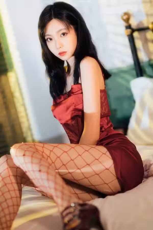 /www/photos18.com/web/images/node/77/775173.avif