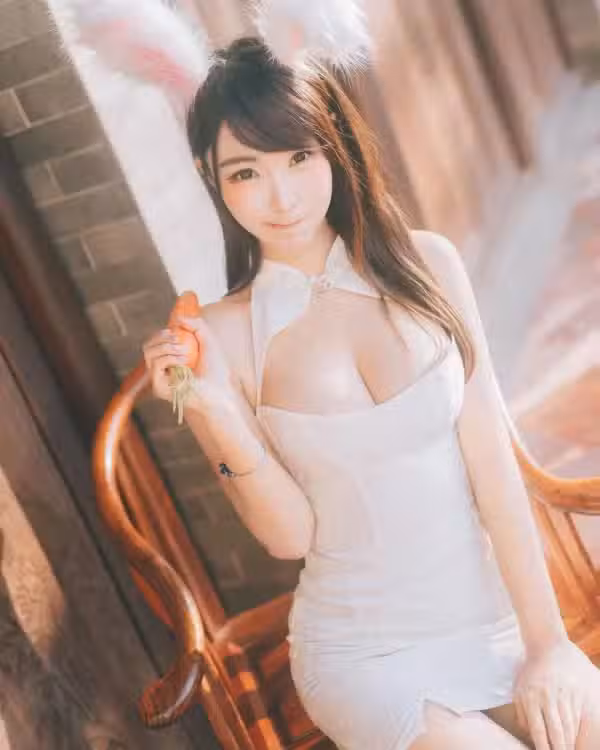 /www/photos18.com/web/images/node/77/776736.avif