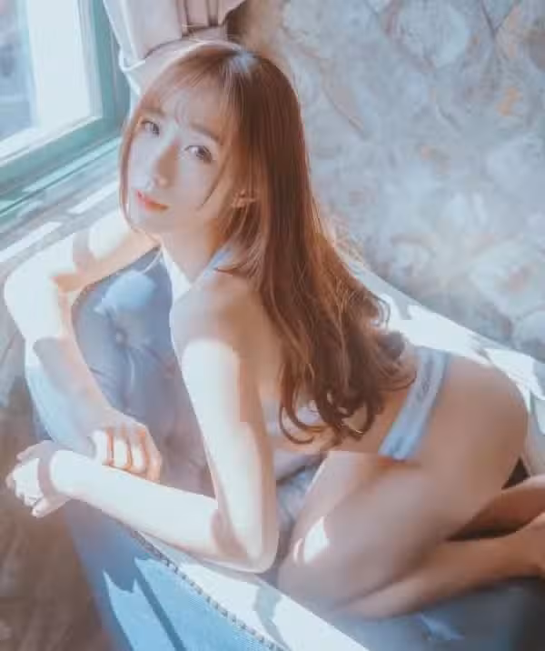 /www/photos18.com/web/images/node/78/784456.avif