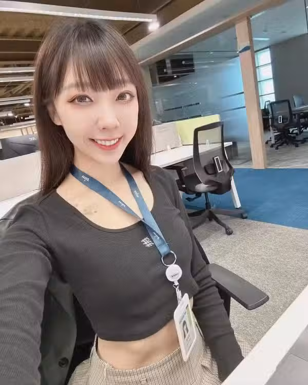/www/photos18.com/web/images/node/78/788782.avif