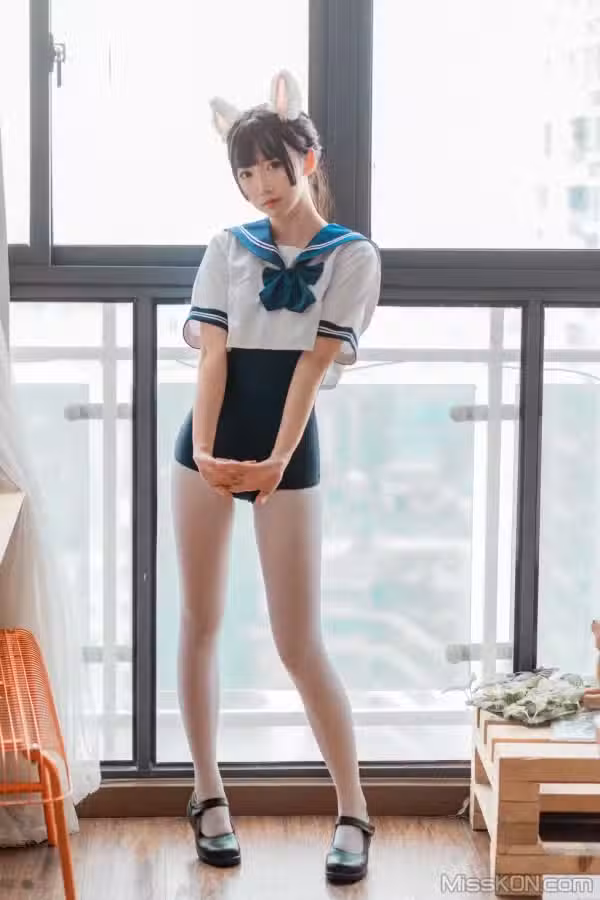 /www/photos18.com/web/images/node/79/798253.avif