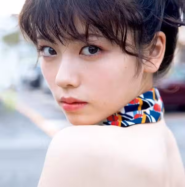 /www/photos18.com/web/images/node/8/80567.avif