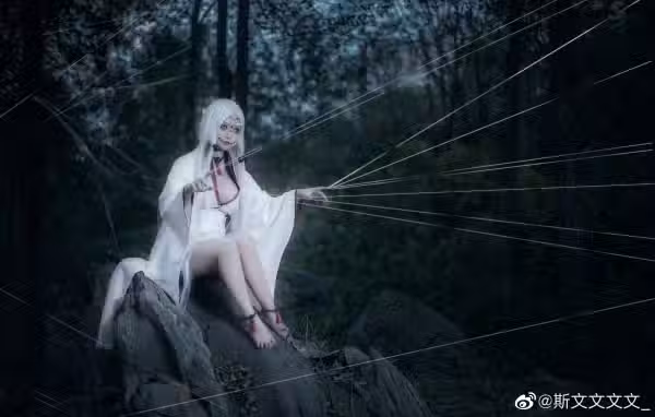 /www/photos18.com/web/images/node/8/83115.avif