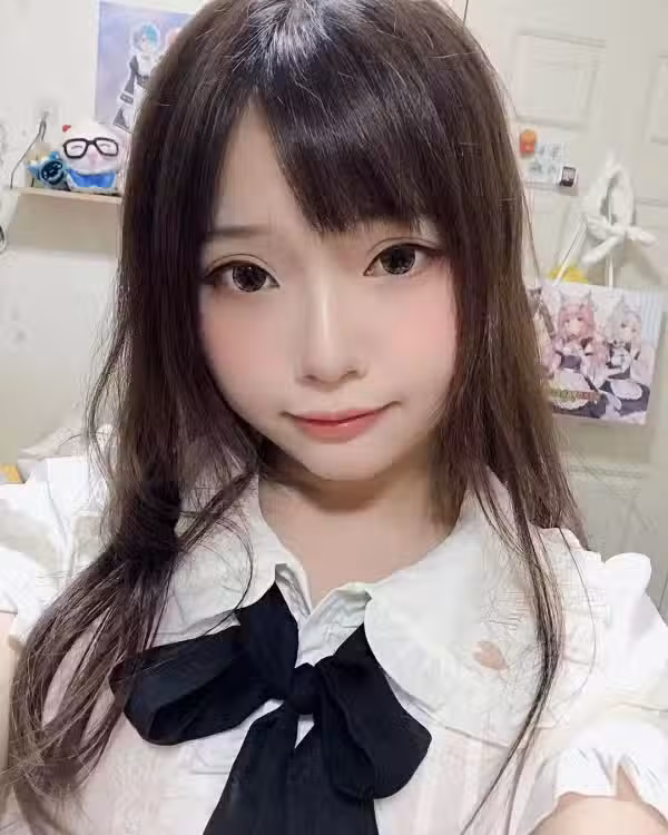 /www/photos18.com/web/images/node/8/85016.avif