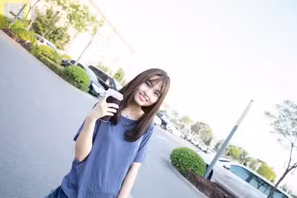 /www/photos18.com/web/images/node/8/86761.avif