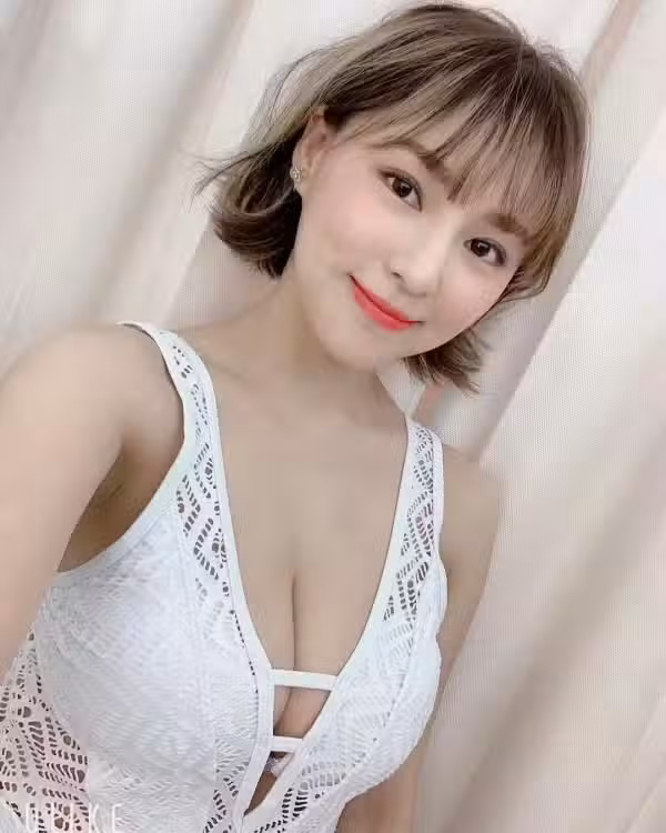 /www/photos18.com/web/images/node/8/87912.avif