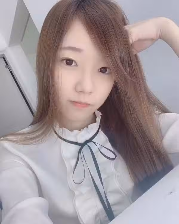/www/photos18.com/web/images/node/8/88300.avif
