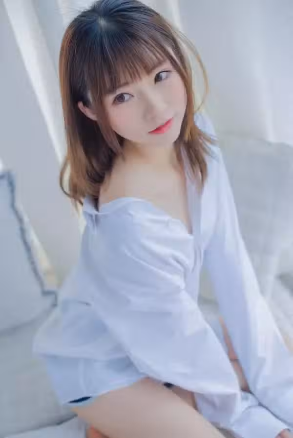 /www/photos18.com/web/images/node/81/813242.avif