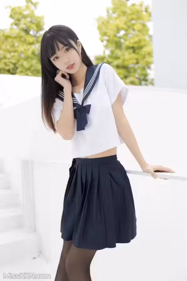 /www/photos18.com/web/images/node/81/818737.avif