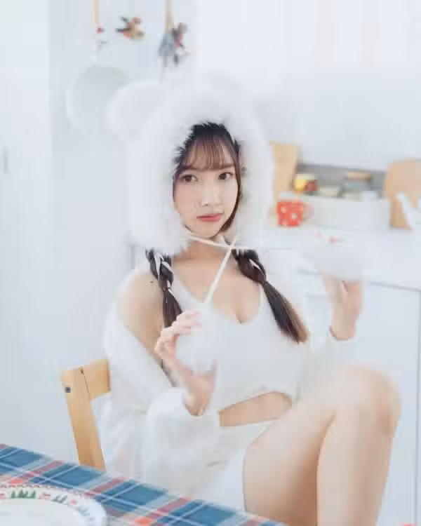 /www/photos18.com/web/images/node/82/829832.avif