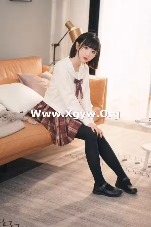/www/photos18.com/web/images/node/83/834832.avif