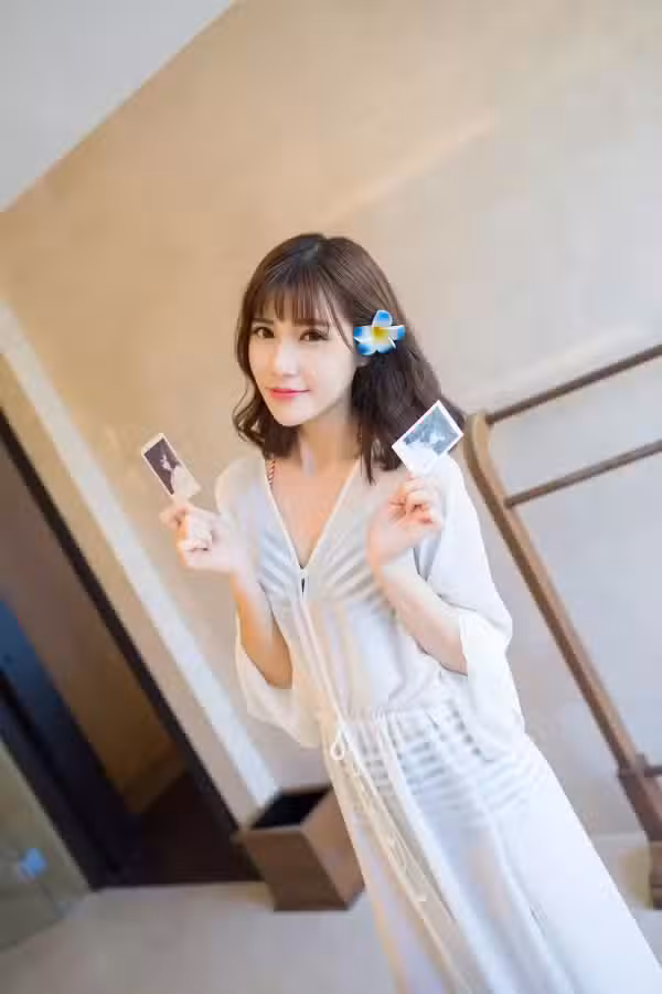 /www/photos18.com/web/images/node/83/835372.avif