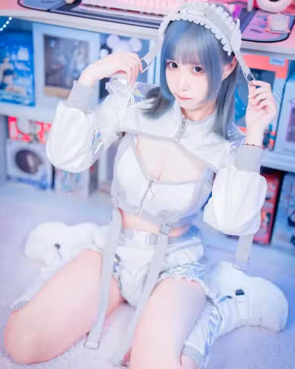 /www/photos18.com/web/images/node/84/841585.avif
