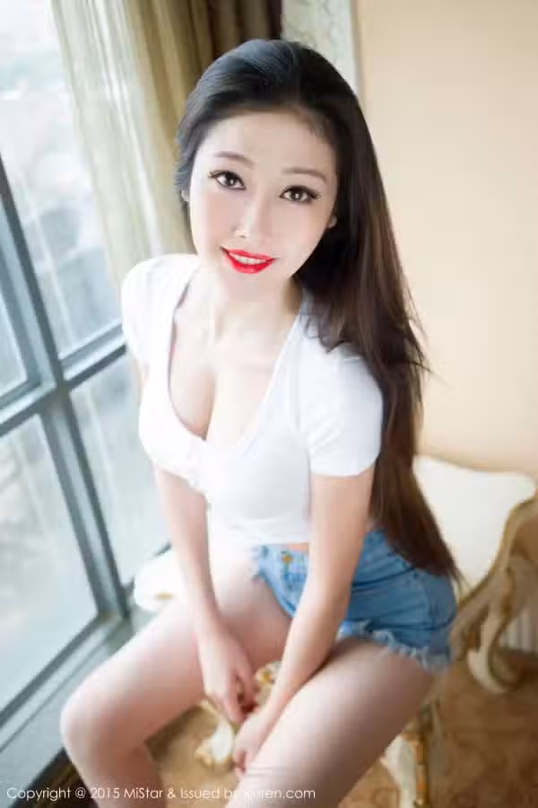 /www/photos18.com/web/images/node/84/843153.avif