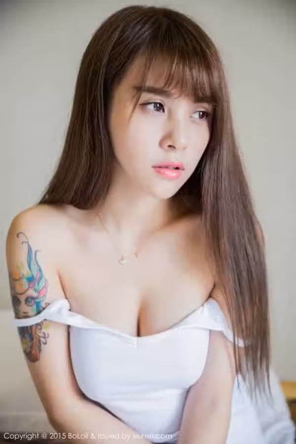 /www/photos18.com/web/images/node/84/843868.avif