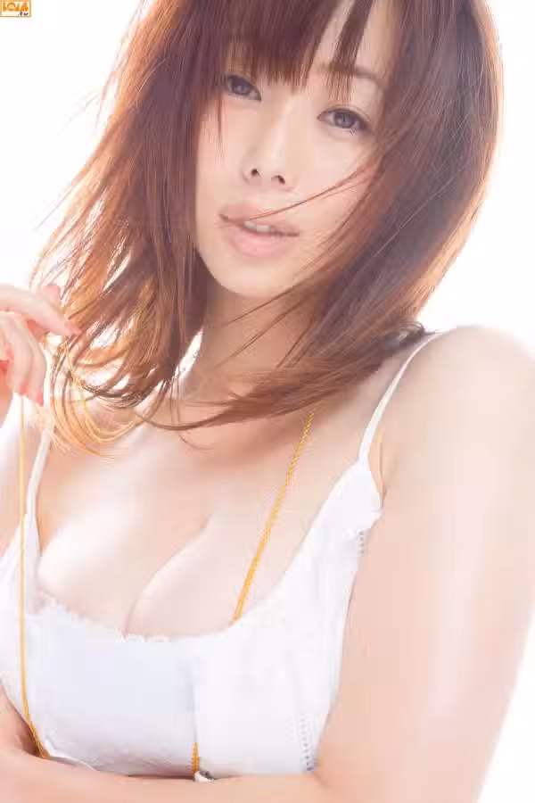 /www/photos18.com/web/images/node/84/846553.avif
