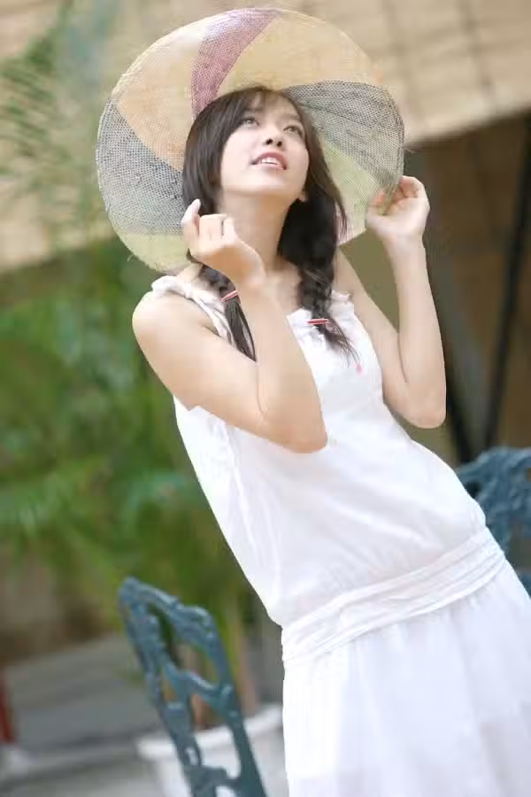 /www/photos18.com/web/images/node/84/847820.avif