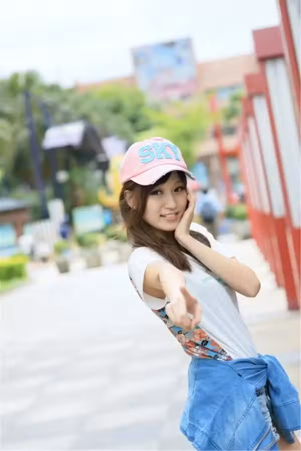 /www/photos18.com/web/images/node/85/850520.avif