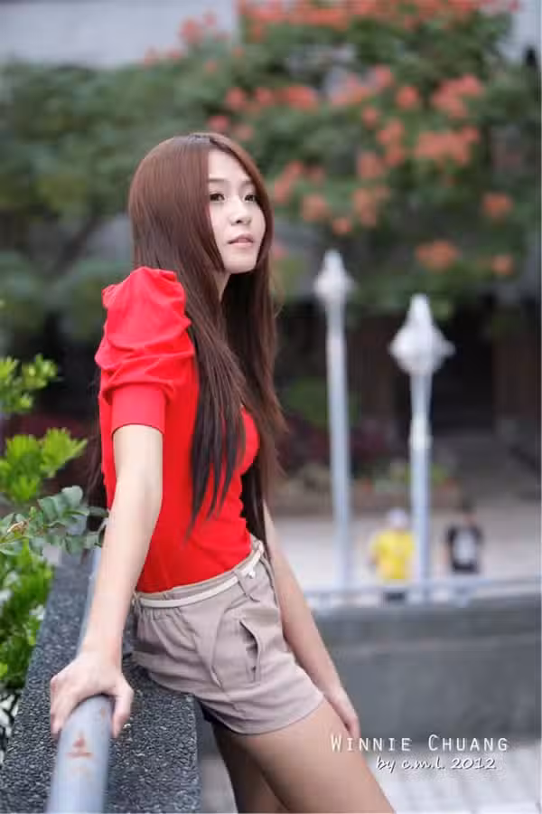 /www/photos18.com/web/images/node/85/850829.avif